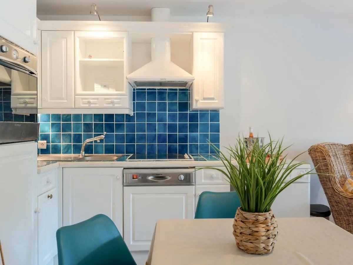 Studio Les Pins-4 By Interhome Carnac